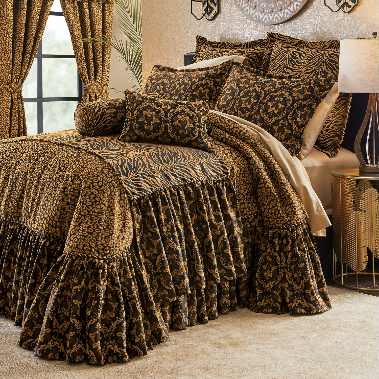 Bordeaux 7Piece Jacquard Bedspread Set ASHRO