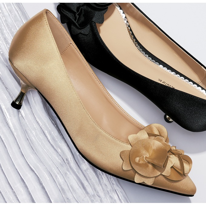 Amanda D'laurie Ruffle Kitten Heel, , large