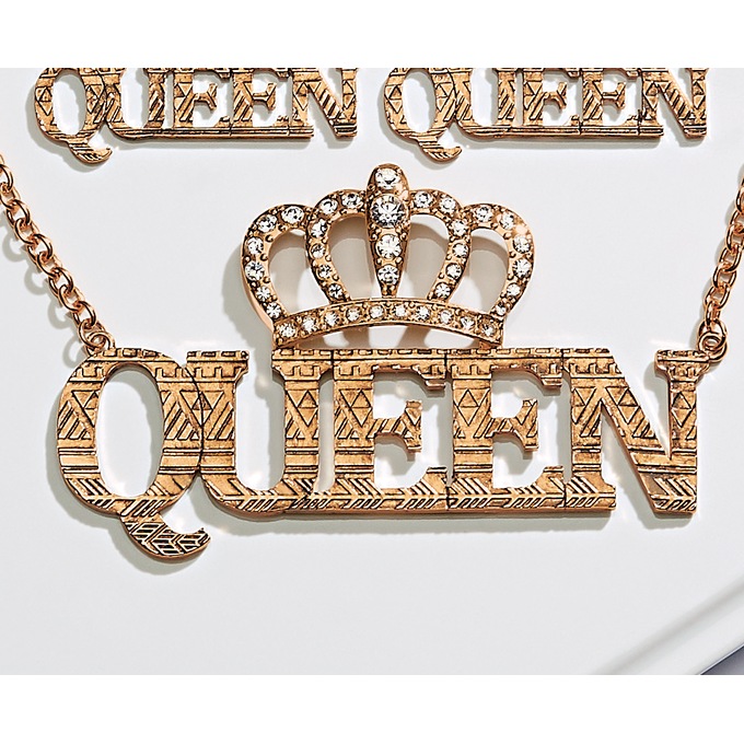 Queen best sale crown necklace