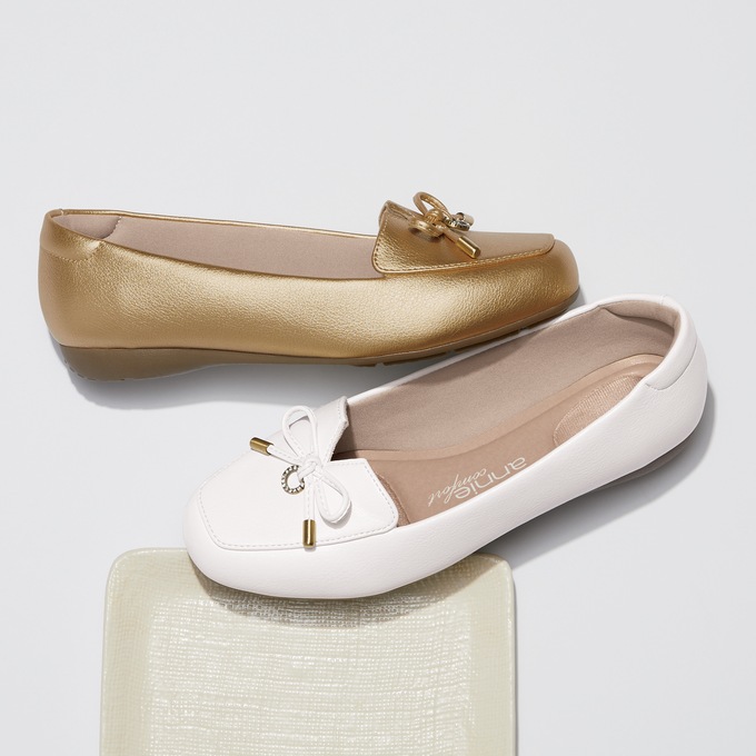 Andiamo Square-Toe Bow Flat, , large