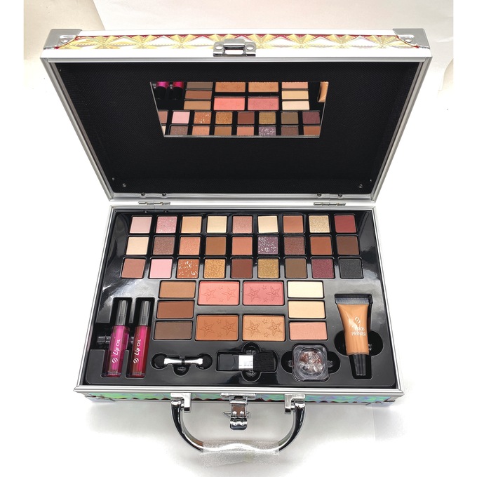 Michael Giordano 44-Piece Color Stories Makeup Case, , large