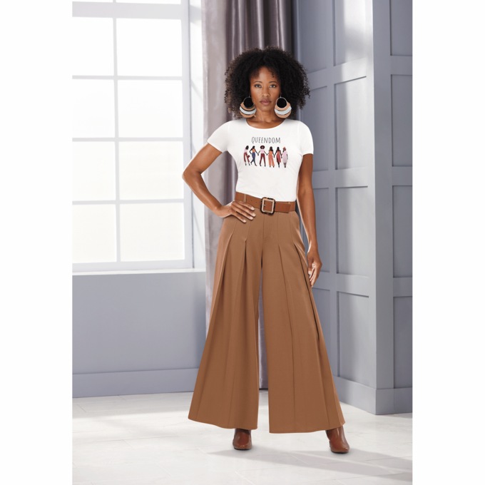 Queendom T-Shirt, , large