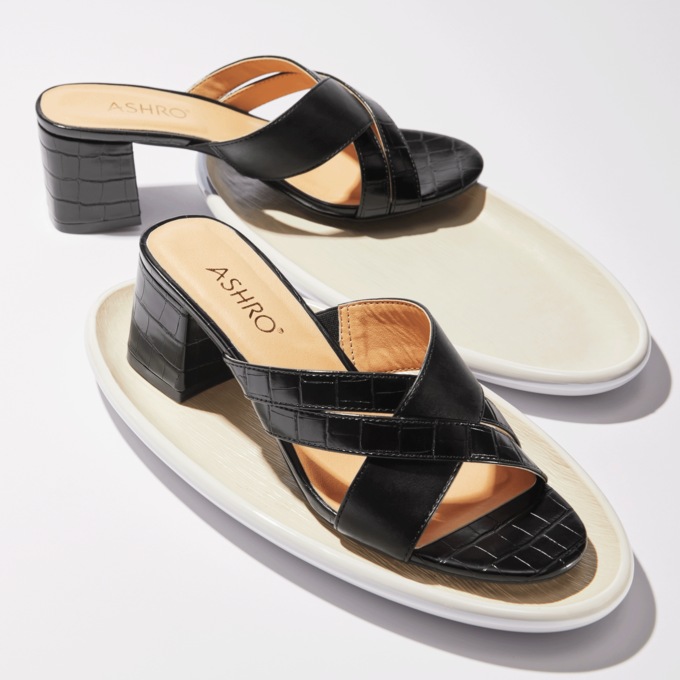 Ashro sandals shop
