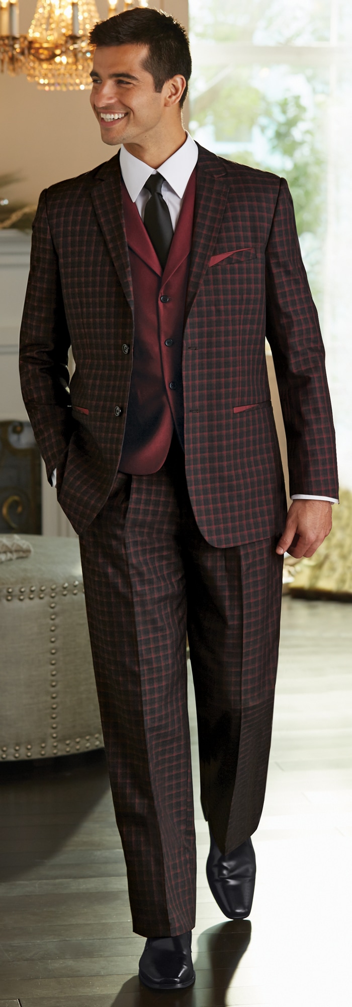 Black and red suit Outlet