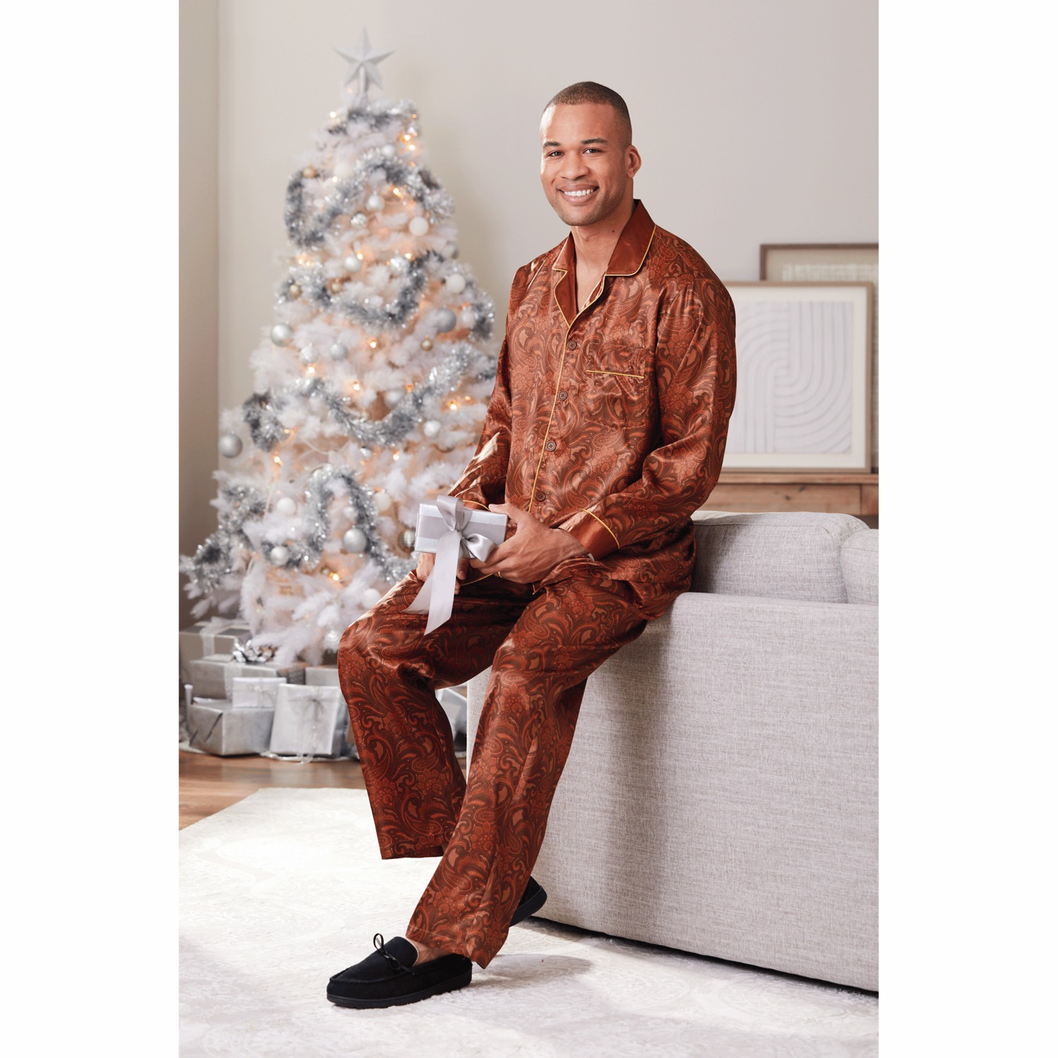 Steve harvey silk pajamas clearance