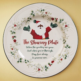Pfaltzgraff Winterberry African American Santa Sharing Plate, , large