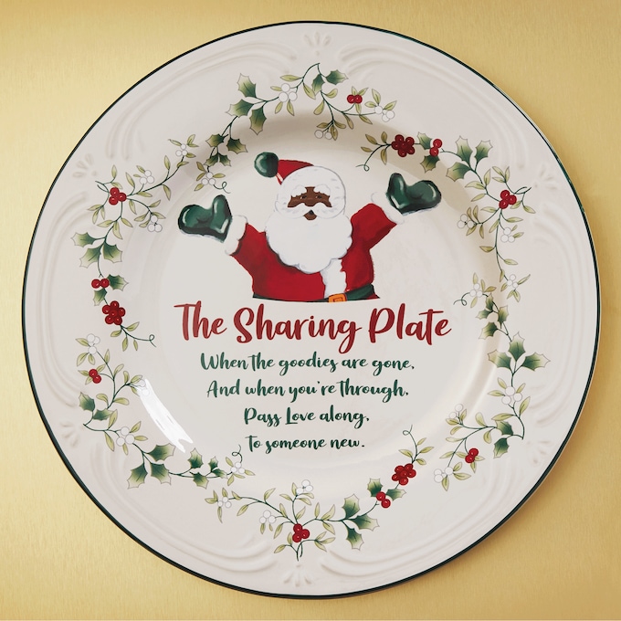 Pfaltzgraff Winterberry African American Santa Sharing Plate, , large