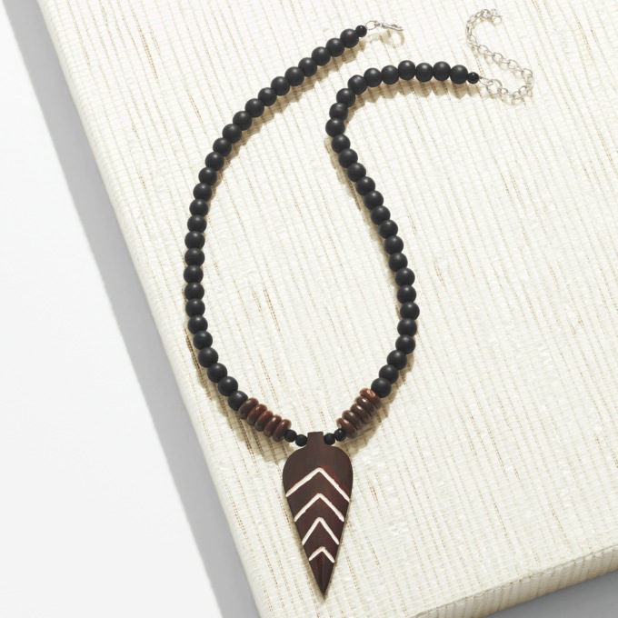 Unisex Leaf Pendant on Beaded Necklace, , large