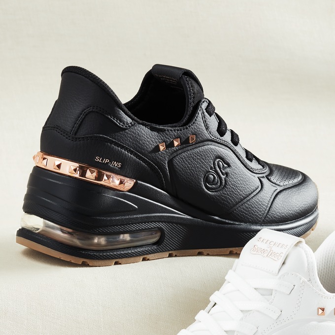 Skechers Women's Slip-Ins Million Air Luxe Daze Slip-On, Black Black, large