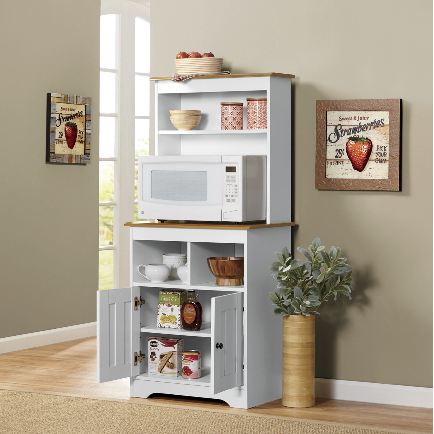 Oak microwave outlet stand with hutch