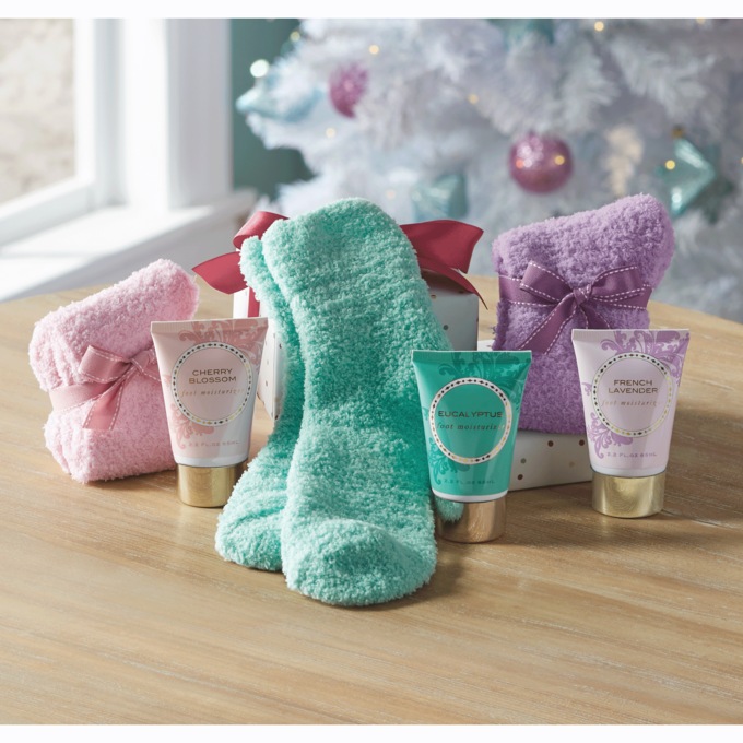 2-Piece Cozy Feet Gift Set, , large